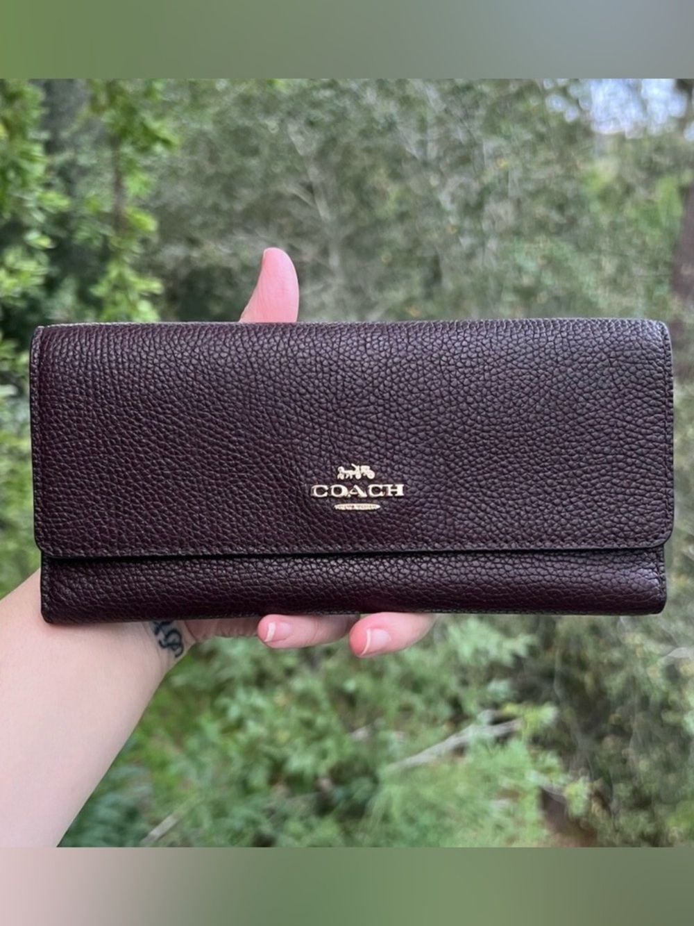COACH VINTAGE Trifold Pebbled Leather Wallet Oxblood Brn/Purple w Gold Hardware